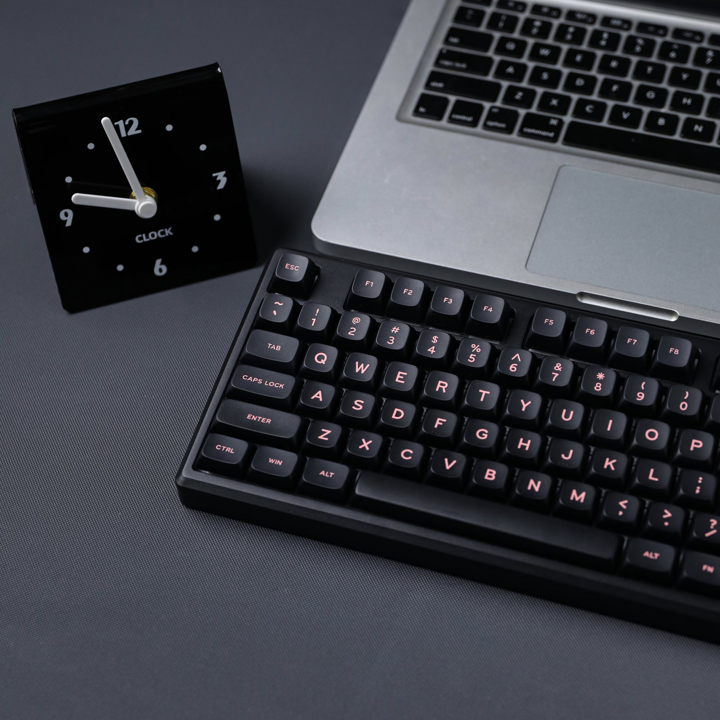 EPOMAKER Galaxy 100 Black Wisteria Linear Switch