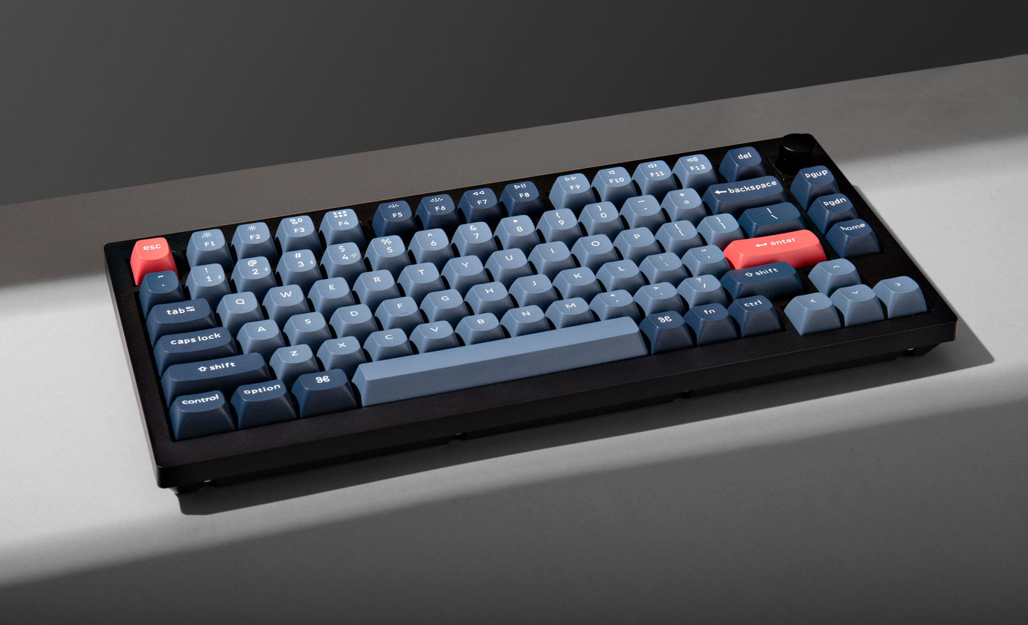 Keychron V1 MAX ANSI 75% Layout 84 Key Carbon Black Full Assembled Knob Brown Switch RGB Hot-Swap Gateron Jupiter Wireless Normal Profile QMK Custom Keyboard